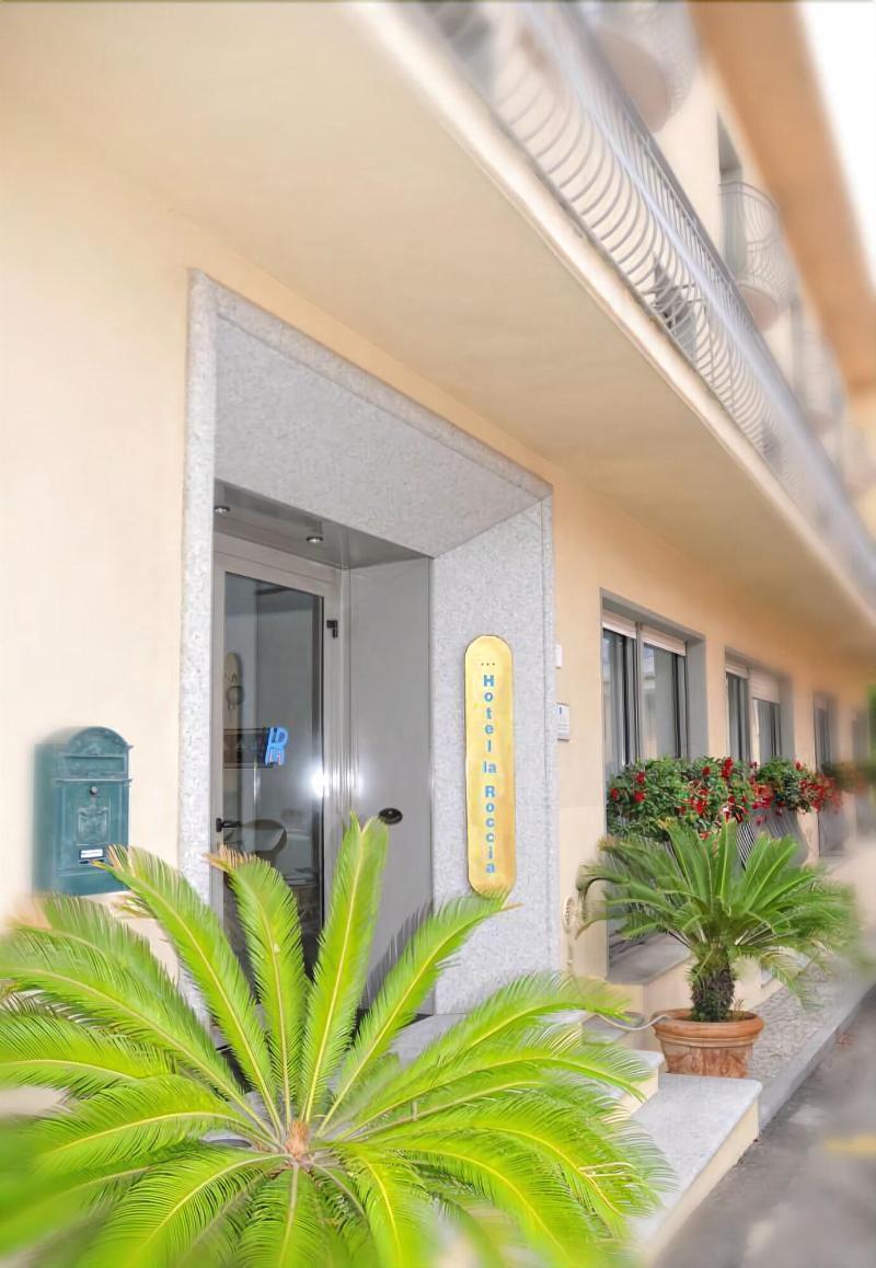 Hotel La Roccia Palau Zewnętrze zdjęcie