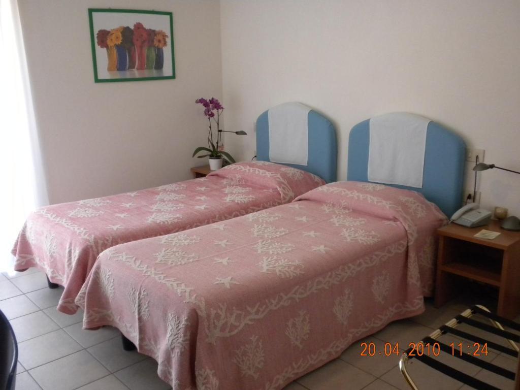 Hotel La Roccia Palau Pokój zdjęcie