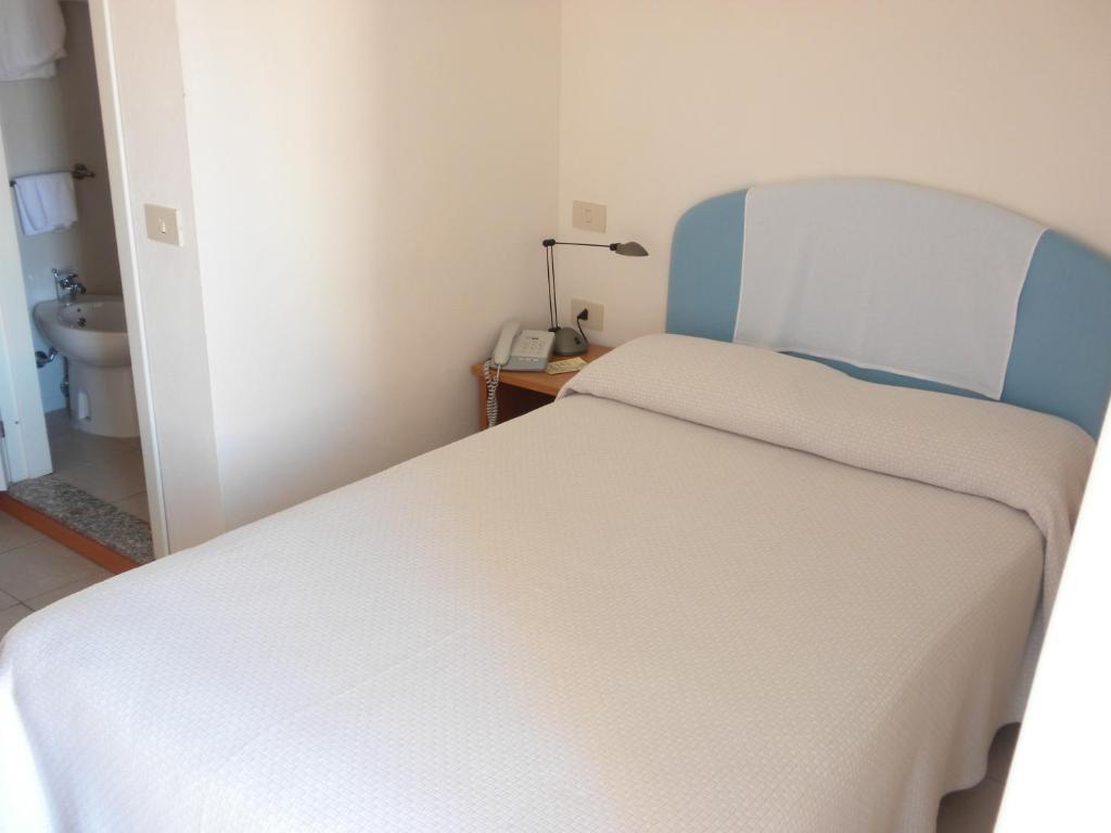 Hotel La Roccia Palau Pokój zdjęcie