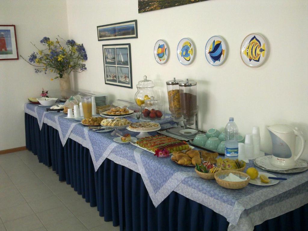 Hotel La Roccia Palau Zewnętrze zdjęcie
